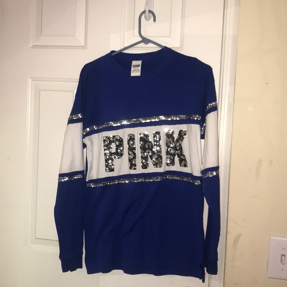 Long sleeved shirt